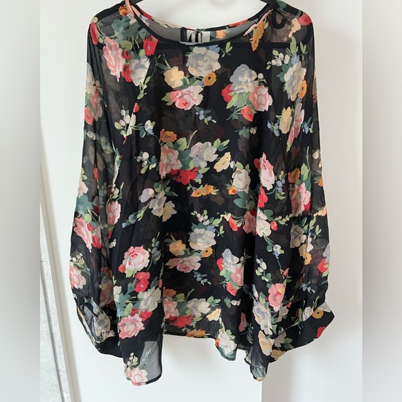 Nili Lotan silk blouse - Picture 2 of 3